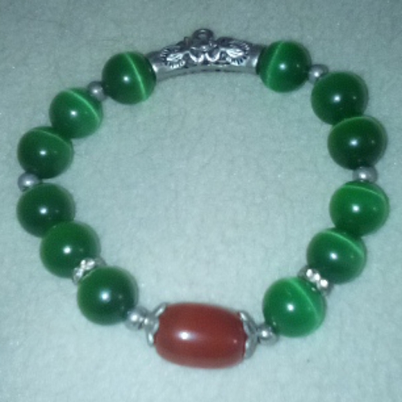 Cats Eye Jade - Picture 2 of 7